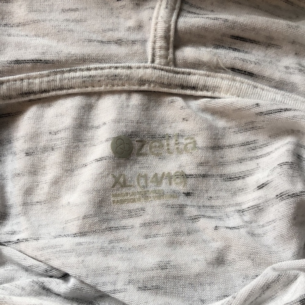 Zella Twist Knot Front Long Sleeve Hooded Shirt Size XL (14/16) - Picture 5 of 5